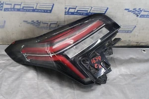 Luz trasera derecha del lado del pasajero Cadillac CT5-V 2023 Blackwing OEM 84895440 #1679 - Imagen 1 de 10