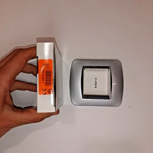 L4802AL  BTICINO PLACCA 2 POSTI ALLUMINIO LIVING INTERNATIONAL - Imagen 1 de 3