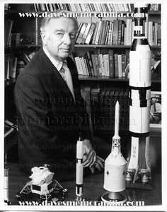 Foto stampa originale CBS, missione spaziale congiunta US USSR, Walter Cronkite, 1975 - Foto 1 di 2