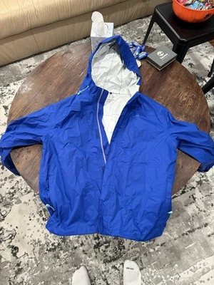 Chaqueta de Lluvia Vineyard Vines Performance. Azul Medio Cremallera Completa Foto 1 de 4