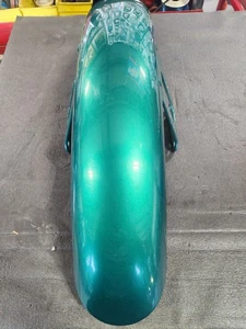 2004 HARLEY-DAVIDSON SOFTAIL Standard GREEN FRONT WHEEL FENDER - Foto 1 di 6