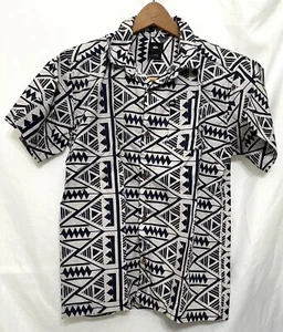 240266 Boys L QUICKSILVER 40564189-47 Blue S/S Hawaiian Button Down Shirt NWOT - Picture 1 of 3