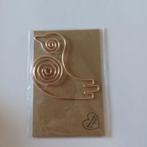 Twisted Spiral Wire Bird Bookmark Dove - Picture 1 of 2