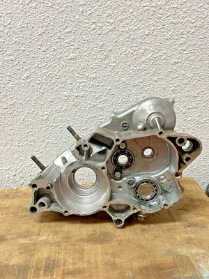 1996 - 2002 Honda CR80RB 02 03 CR 85 Case Cracked look at description - Image 1 of 4