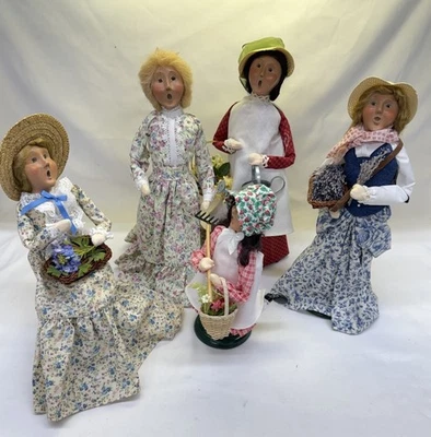 Vtg Lot Of 5 (2002-2005) Byers Choice Carolers Spring Collection With Flowers - Image 1 of 4