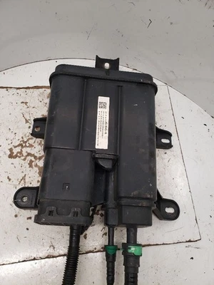 EQUINOX   2015 Fuel Vapor Canister 1399135 - Image 1 of 4