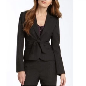 Neu mit Etikett Theory Galina Blazer-Jacke grau vorne zum Binden - Bild 1 von 7