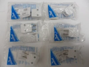 QTY-6 LEVITON SPINA ELETTRICA LEGGERA -15A-125V Aspirapolvere 662-101-WP - Foto 1 di 6