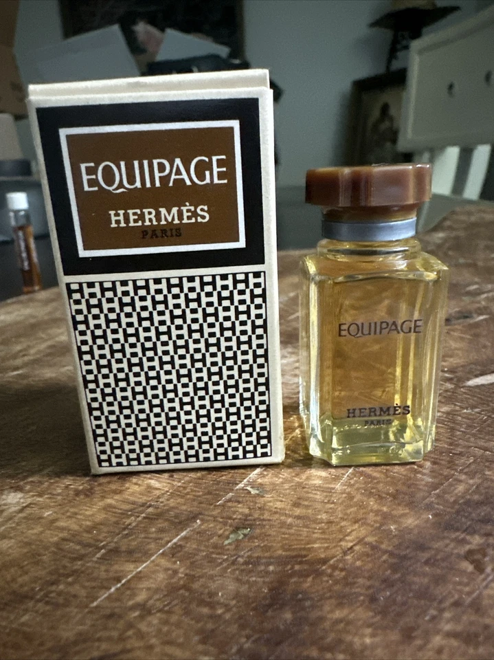 Nuevo en caja Vintage Equipage Hermès Paris Hombre Eau De Toilette 0.3 fl oz / 10 ml Foto 1 de 4