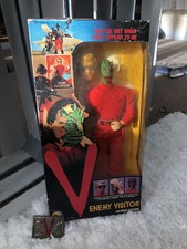 Vintage Toy V Enemy Visitor LJN Figure Doll 4500 1984 New Sealed & belt Buckle