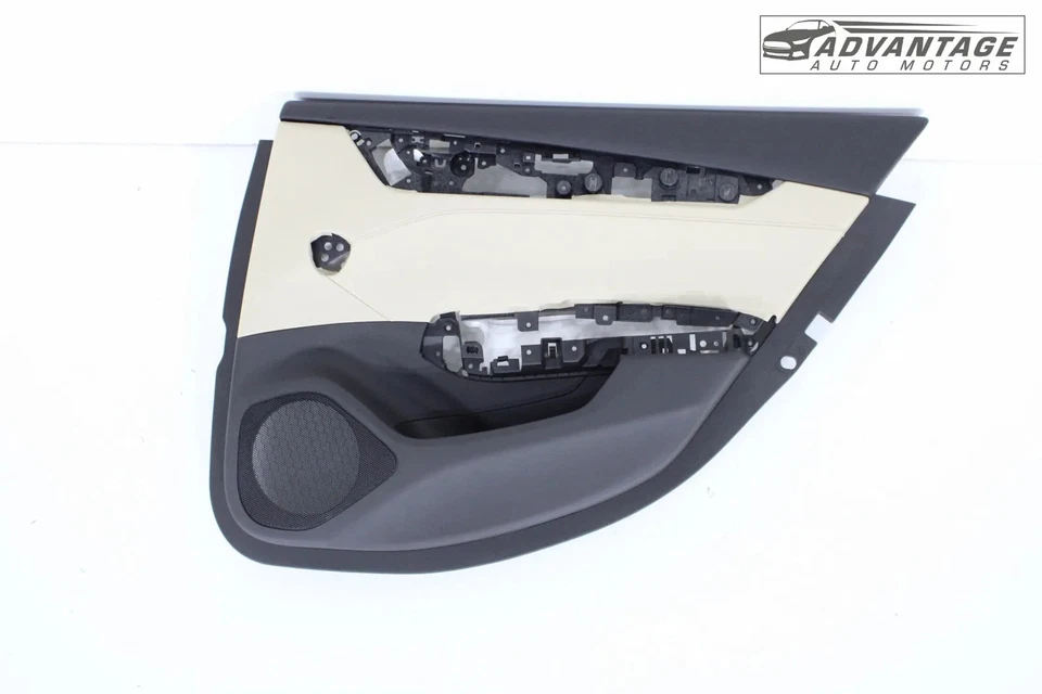 Cadillac CT5 2020-2024 Premium Luxury puerta trasera derecha panel moldura OEM Foto 1 de 4