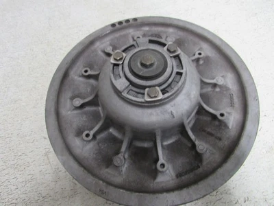 03-07 SKI DOO SUMMIT 800 REV SECONDARY CLUTCH DRIVEN SHEAVES STOCK OEM #0829 - Image 1 of 4