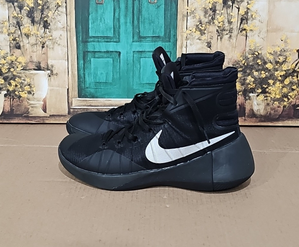 Nike Hyperdunk 2015 Black for Sale - Authenticity Guaranteed Nike Hyperdunk 2015 Black for Sale - Authenticity Guaranteed