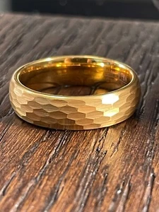 Unisex 7mm Width Tungsten Ring Fish Scale Pattern Plated Gold Comfort Fit Ring - Picture 1 of 7