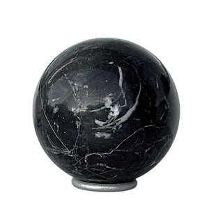 Sfera in Marmo Nero con Poggiasfera Scultura da Tavolo Home Decor Arte Ø 10cm - Picture 1 of 3