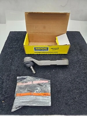 Moog Steering Tie Rod End ES800431 Fits 2005-2010 Chrysler 300 - Image 1 of 4