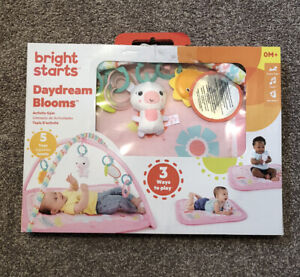 BRIGHT STARTS DAYDREAM BLOOMS ACTIVITY GYM AND PLAY MAT AGES NEWBORN +, PINK *DM