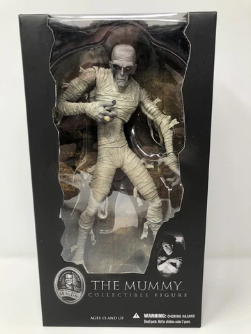 Mezco THE MUMMY Collectble figure New Rare 9" inch scale Universal Monsters Cover
