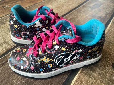 ZAPATOS HEELYS NEGRO ESPACIO ARCO IRIS MUJER 5 JÓVENES 4 EXCELENTE ESTADO Foto 1 de 4