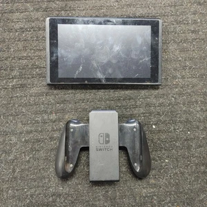 Nintendo Switch For Parts - Picture 1 of 4