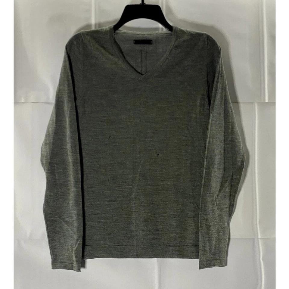 CNC COSTUME NATIONAL Gray Men's Wool V-Neck Long Sleeve Pull Over Sweater SZ S - Image 1 of 4