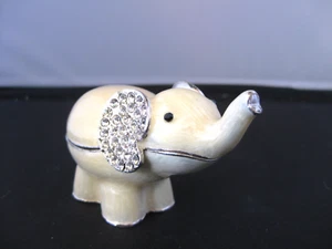 Hand made metal elephant lidded trinket box pill box - Picture 1 of 6