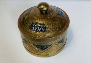 3” Vintage Round Brass Trinket Box With Black Decor Etched Design - Picture 1 of 7