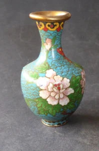 Ancien Vase  Émaux Cloisonnés Chine Old Chinese Enamel Butterfly h 10,5cm - Photo 1/8