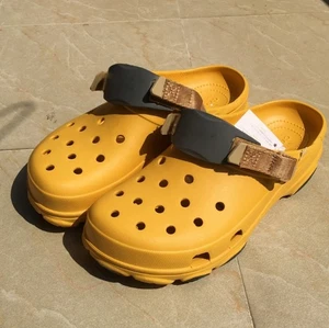 Neu Herren und Damen Classic All Terrain Clogs Wasserdicht Slipper Schuhe - Bild 1 von 12