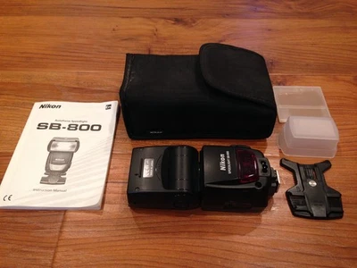 Nikon SB-800 Speedlight Shoe Mount Flash - Image 1 of 4
