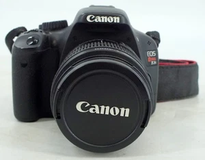 Canon EOS Rebel T2i DSLR Camera with EF-S 18-55mm f / 3.5-5.6 IS II lens - Picture 1 of 24