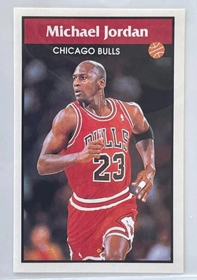 1992-93 Panini Mini Sticker #128 Michael Jordan Bulls - Image 1 of 2