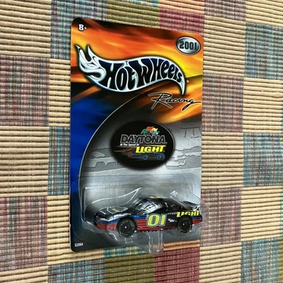 2001 Hot Wheels Racing Daytona Light Grand Prix Pontiac Diecast Car 1:64 - Image 1 of 4
