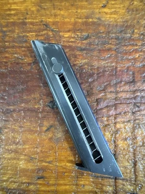 Vintage Browning Challenger Medalist Nomad 10 Round .22 Pistol Magazine Gun Clip - Image 1 of 4