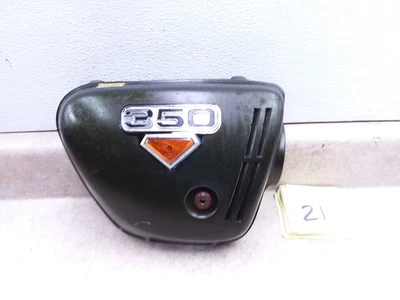 Honda 350 CB CB350 CL350 Right Side Cover Vintage 1971 1972 #21 ANX-B238 - Image 1 of 4