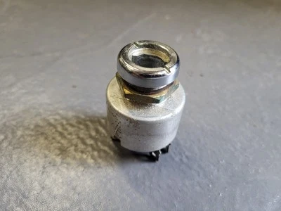 Lucas Ignition Switch 31973H BMC MG Austin Morris Wolseley Riley Healey - Image 1 of 4