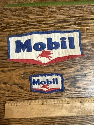 2 PARCHES MOBIL OIL COMPANY Pegaso Rojo Blanco Azul DE COLECCIÓN Foto 1 de 4