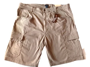 Lincoln Outfitters Mens Size 46 Khaki Relaxed Fit Cargo Shorts NEW WITH TAGS - Picture 1 of 1