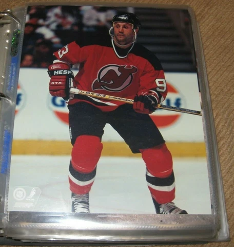 Doug Gilmour 8x10 Unsigned Photo New Jersey Devils HOF Cover