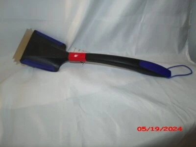 NexGrill Large Head Cool Surface Cleaning Brush, 19 inch, NEW - Image 1 of 4