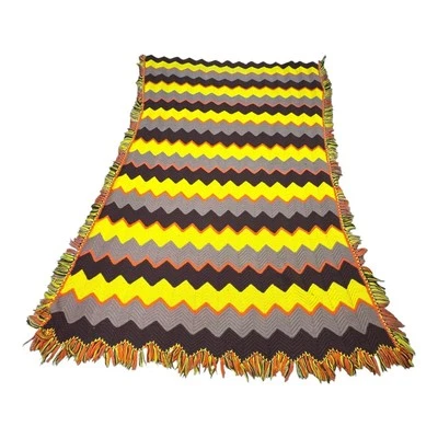 Sofá afgano Chevron vintage manta amarilla marrón y gris flecos MCM retro Foto 1 de 4