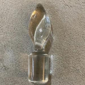 Tapón de jarra de repuesto - transparente - 4,5" de largo - forma de llama retorcida 1” en la base - Imagen 1 de 13