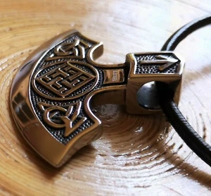 Edelstahl Anhänger Axt Beil Odin Thor Hammer Mjölnir Doppel Axtkopf + Lederband - Bild 1 von 4