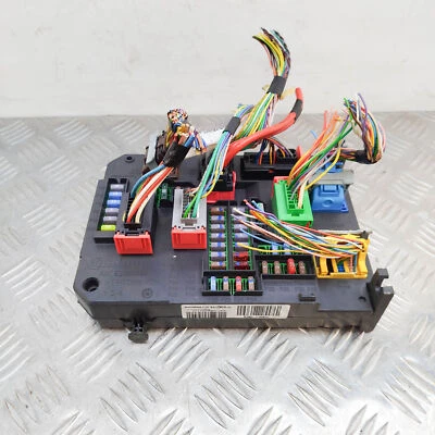 CITROEN DS5 MK1 2013 FUSIBLE BOX RELAY MODULE ECU 9664992380 - Photo 1/4