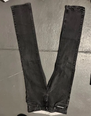 Pantalones de mezclilla negros para hombre VANS Off The Wall V76 calce ajustado talla W32 L34 Foto 1 de 4