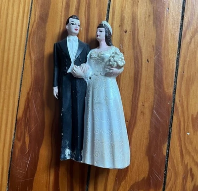 Vintage 1949 Wedding Cake Topper, Bride & Groom Marblelike Novelty Co. VTG - Image 1 of 4