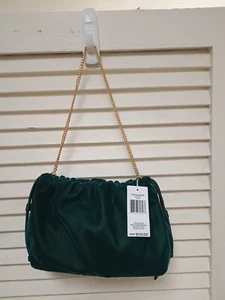 Vera Bradley Taber Knödeltasche in Sea Moss Green Velvet - Bild 1 von 3