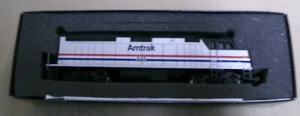 Bachmann Spectrum EMD F40PH Diesel Phase III #332 (Amtrak) No. 87020 - Picture 1 of 3