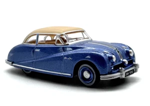 1:76 Blue Austin A Couple Classic Vintage Model Diecast Metal Car - Picture 1 of 8