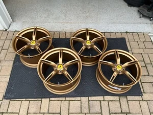 Ferrari 458 Speciale OEM 20” Wheel Set in Gold - Picture 1 of 13